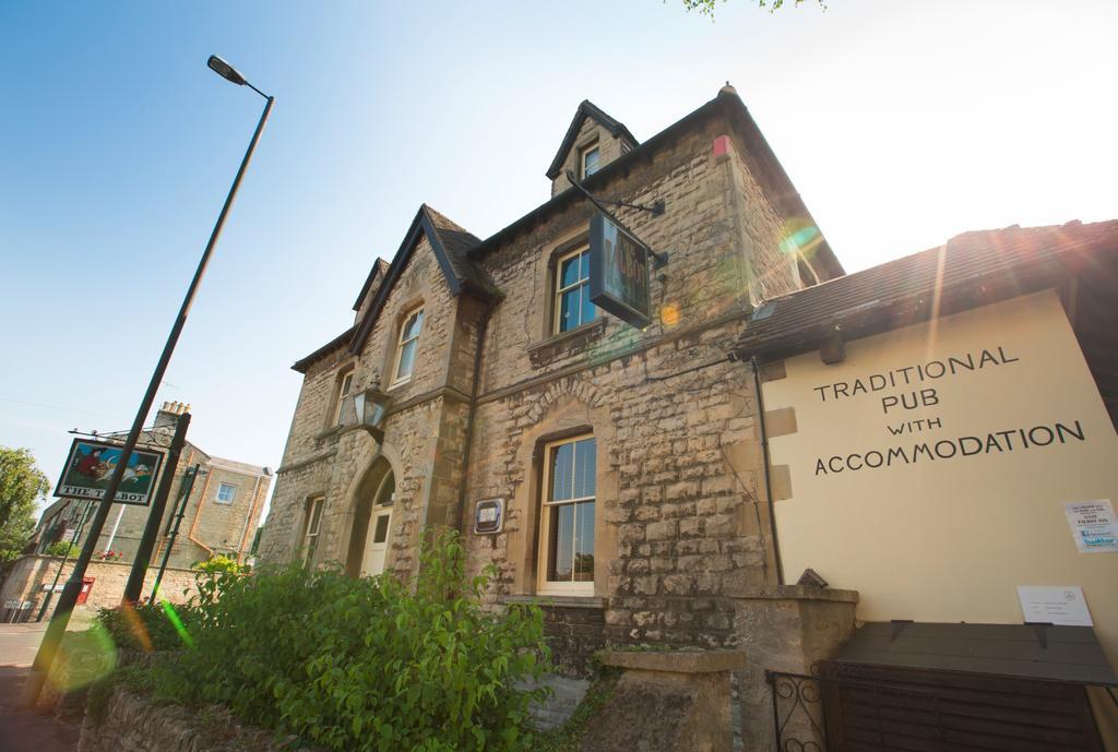 The Talbot Inn Cirencester Exterior foto